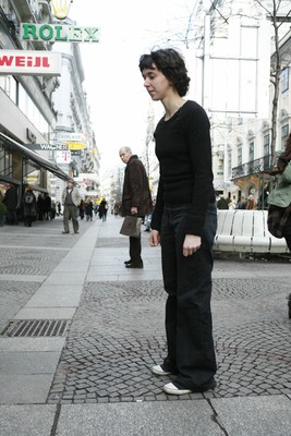 an oppressive silence spreads over me like a profound swoon an oppressive silence spreads over me like a profound swoon